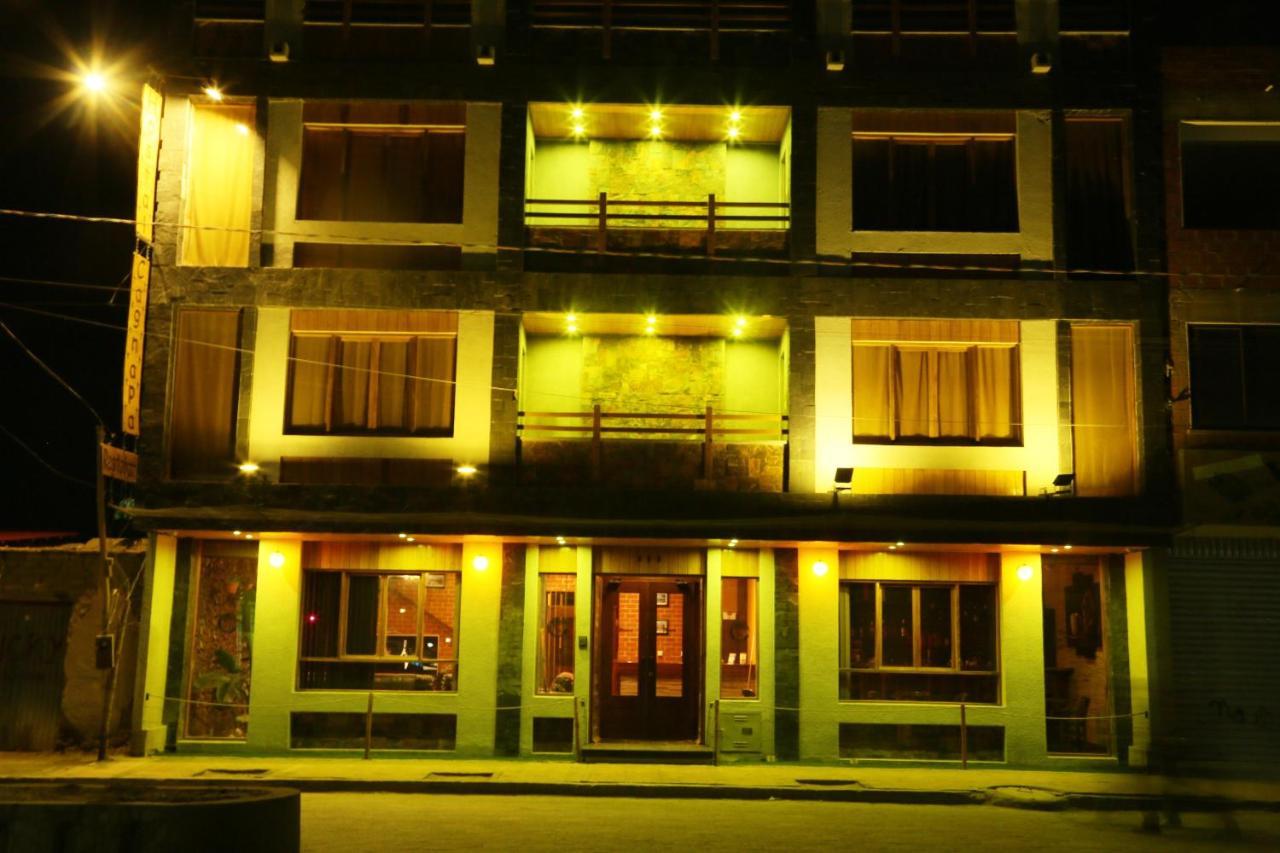 Hostal Cagnapa Restobar Uyuni Dış mekan fotoğraf